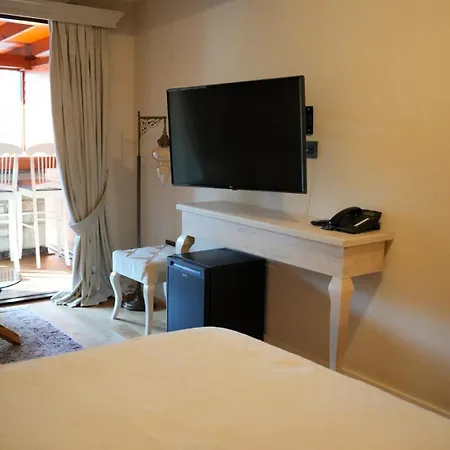 Le Hotel