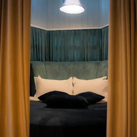 Hotell Le 5*